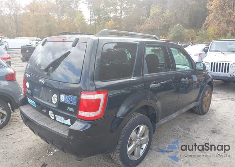 2010 Ford Escape Xlt from USA, damaged, VIN 1FMCU9DG3AKD23733